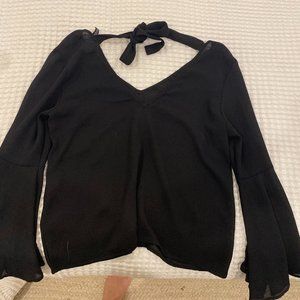 H&M Trumpet Sleeve Top (US 8)